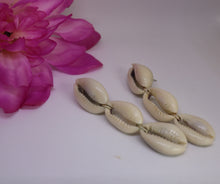 Load image into Gallery viewer, Cowrie Shell Earrings
